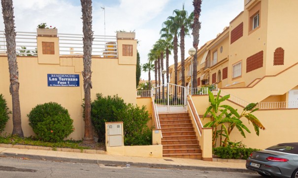 Videresalg - Depotrum -
Orihuela Costa - Agua Marina