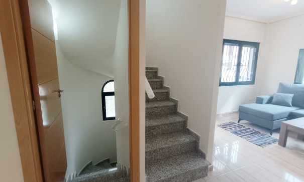 Videresalg - Dobbeltvilla -
Ciudad Quesada - Rojales - Lo Marabu