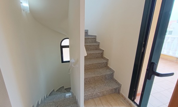 Videresalg - Dobbeltvilla -
Ciudad Quesada - Rojales - Lo Marabu