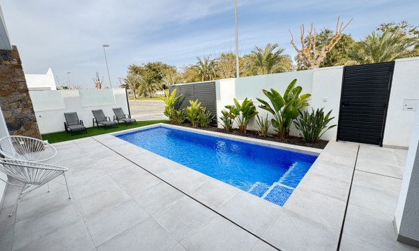 Resale - Freistehende Villa -
Pilar de la Horadada