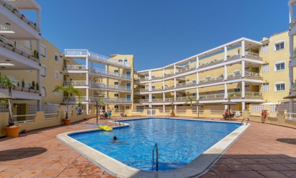 Herverkoop - Apartement Flat -
Orihuela Costa - Campoamor