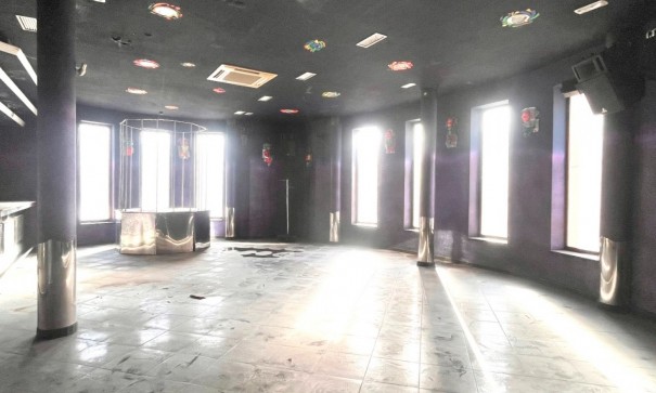 Herverkoop - Commercieel -
Torrevieja - Playa del Cura