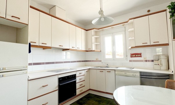 Sale - Detached Villa -
Orihuela Costa - La Zenia