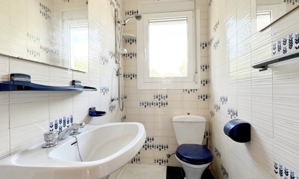 Sale - Detached Villa -
Orihuela Costa - La Zenia