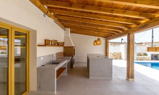 Resale - Freistehende Villa -
Torrevieja - Torreta florida