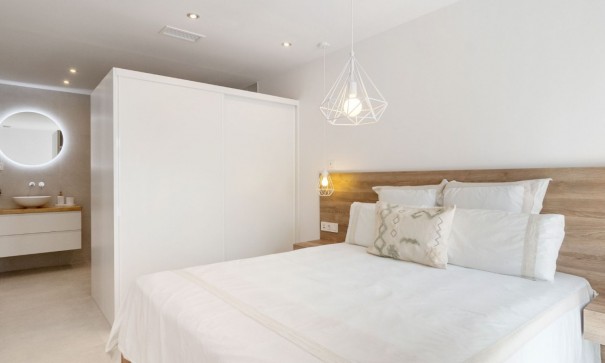 Resale - Freistehende Villa -
Torrevieja - Torreta florida