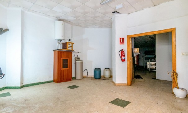 Revente - Commercial -
Torrevieja
