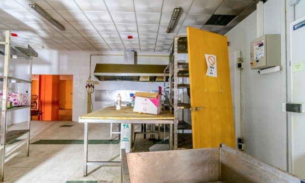 Revente - Commercial -
Torrevieja