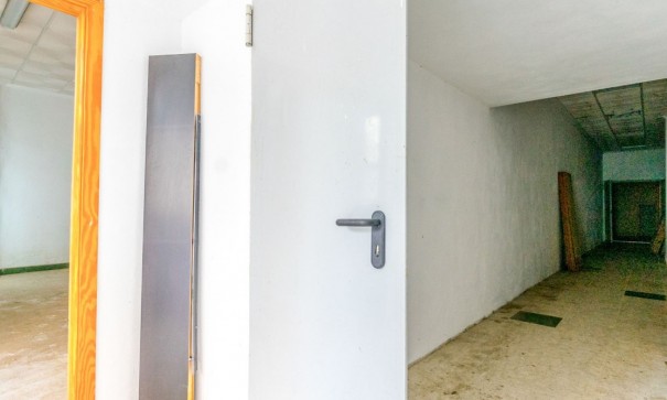 Revente - Commercial -
Torrevieja