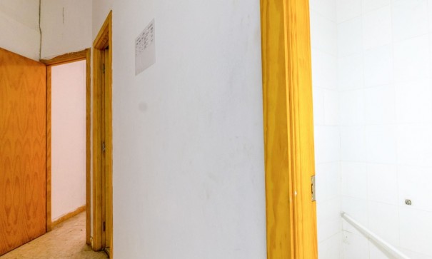 Revente - Commercial -
Torrevieja