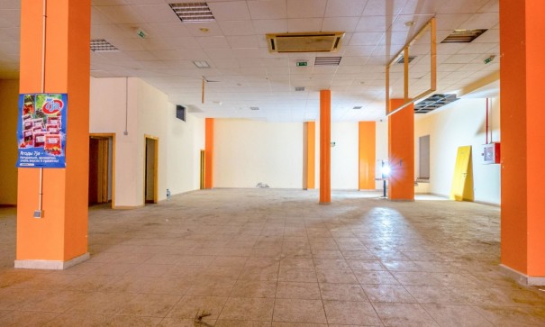 Revente - Commercial -
Torrevieja