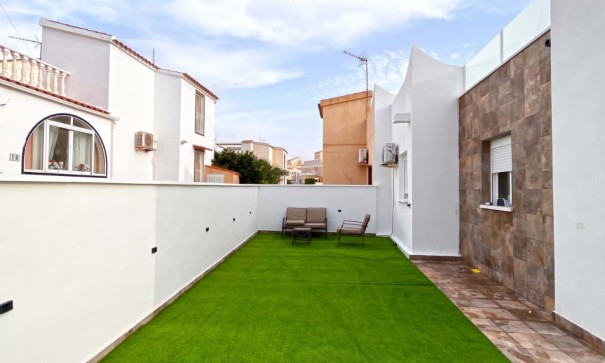 Sale - Apartment Flat -
Orihuela Costa - Playa Flamenca