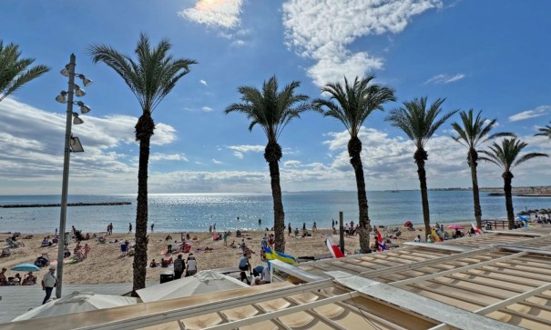 Sale - Apartment Flat -
Torrevieja - Playa del Cura