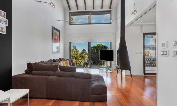 Återförsäljning - Fristående villa -
Algorfa - La Finca Golf Resort