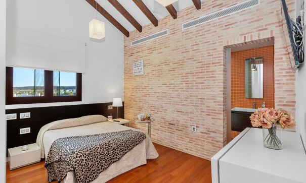 Återförsäljning - Fristående villa -
Algorfa - La Finca Golf Resort