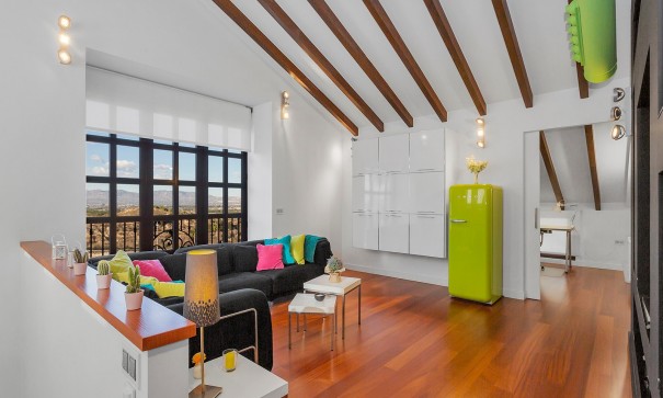 Återförsäljning - Fristående villa -
Algorfa - La Finca Golf Resort