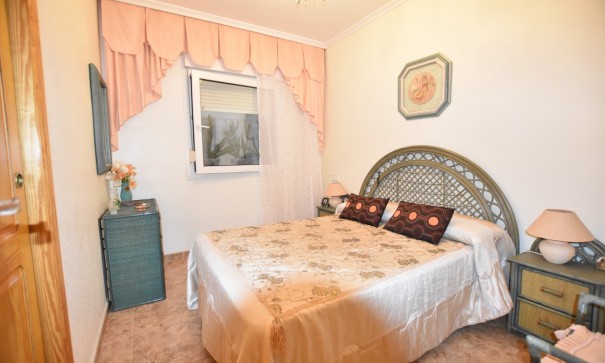 Revente - Appartement -
Torrevieja - La Mata