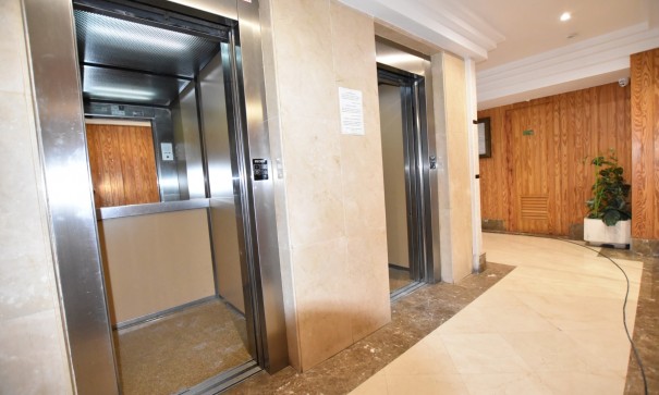 Revente - Appartement -
Torrevieja - La Mata