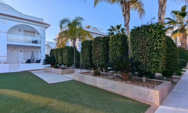 Herverkoop - Halfvrijstaande villa -
Ciudad Quesada - Rojales - Ciudad Quesada