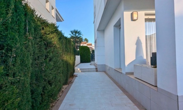 Herverkoop - Halfvrijstaande villa -
Ciudad Quesada - Rojales - Ciudad Quesada