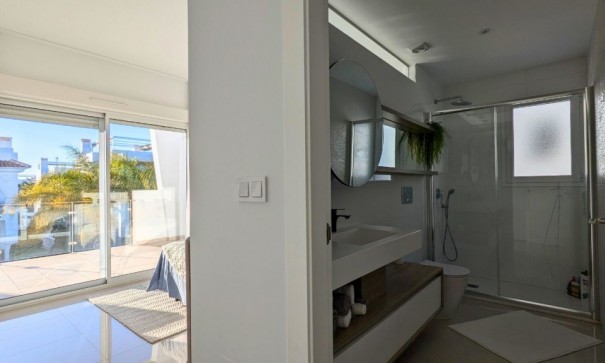 Herverkoop - Halfvrijstaande villa -
Ciudad Quesada - Rojales - Ciudad Quesada