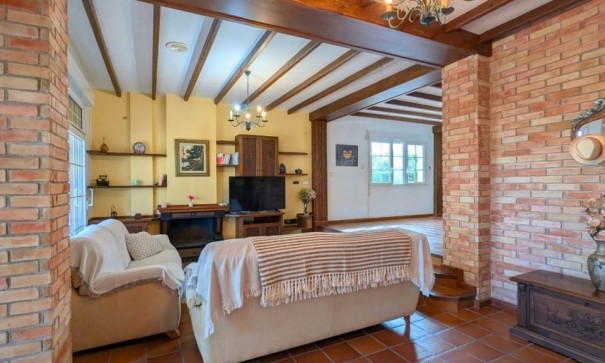 Herverkoop - Vrijstaande Villa -
Mil Palmeras