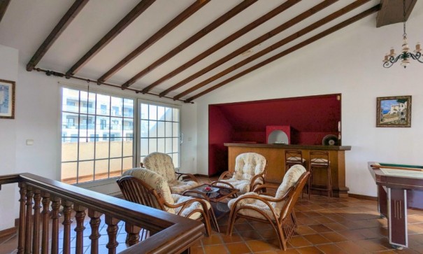 Herverkoop - Vrijstaande Villa -
Mil Palmeras