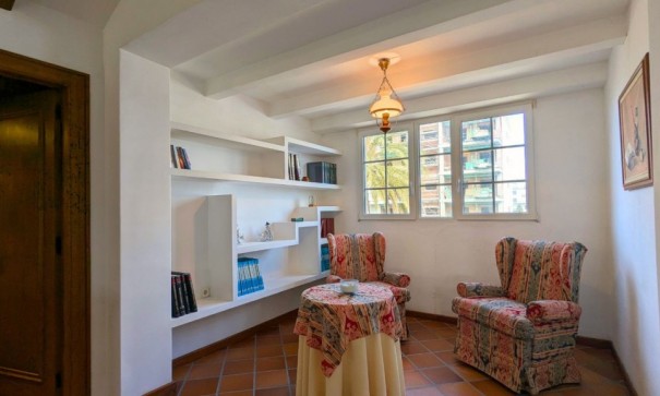 Herverkoop - Vrijstaande Villa -
Mil Palmeras