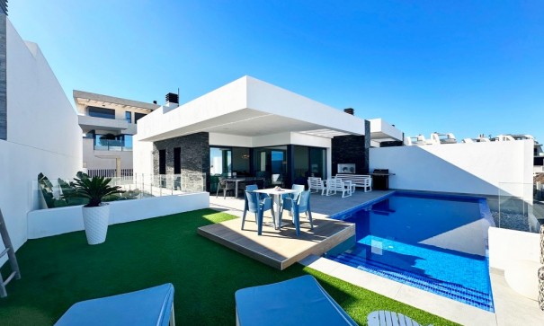 Sprzedaż - Willa wolnostojąca -
Rojales