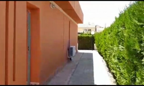 Sale - Detached Villa -
Torrevieja