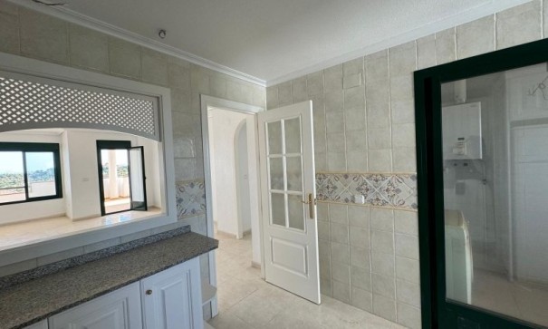 Resale - Wohnung Appartement -
Orihuela Costa