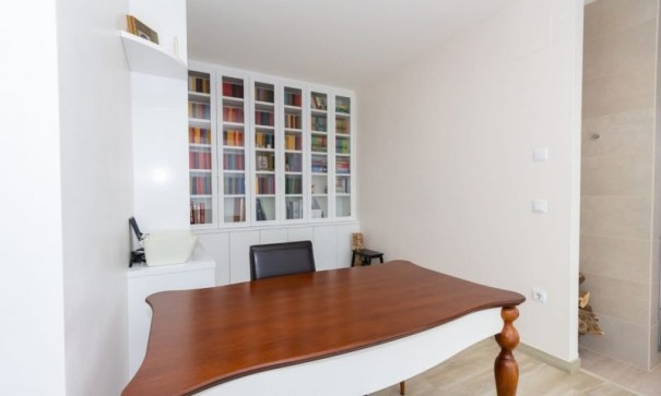 Revente - Villa Individuelle -
Benijofar