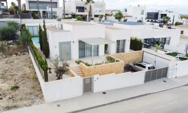 Revente - Villa Individuelle -
Benijofar