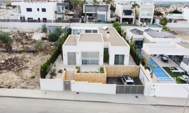 Revente - Villa Individuelle -
Benijofar