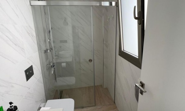 Herverkoop - Vrijstaande Villa -
Orihuela Costa