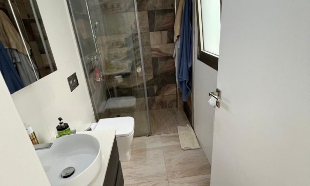 Herverkoop - Vrijstaande Villa -
Orihuela Costa