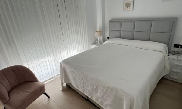 Herverkoop - Vrijstaande Villa -
Orihuela Costa