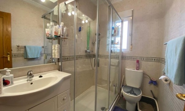 Venta - Chalet Independiente -
Orihuela Costa