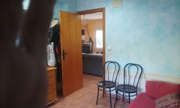 Återförsäljning - Fristående villa -
Elche