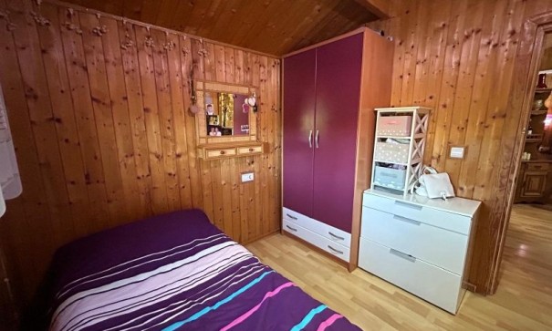 Återförsäljning - Finca lantlig egendom -
Orihuela