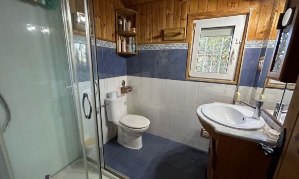 Återförsäljning - Finca lantlig egendom -
Orihuela