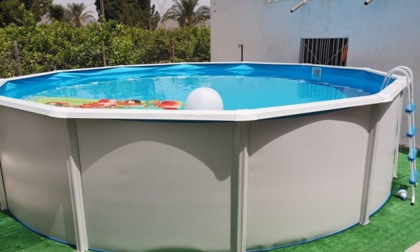 Återförsäljning - Finca lantlig egendom -
Orihuela