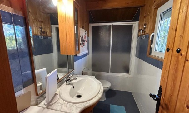 Återförsäljning - Finca lantlig egendom -
Orihuela