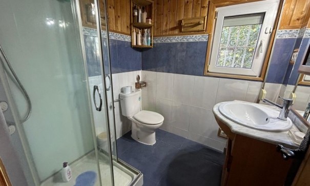 Återförsäljning - Finca lantlig egendom -
Orihuela