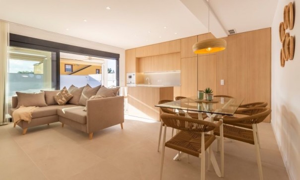 Sale - Detached Villa -
Torrevieja