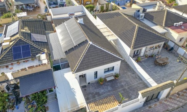 Sale - Detached Villa -
Torrevieja