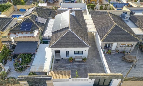 Sale - Detached Villa -
Torrevieja