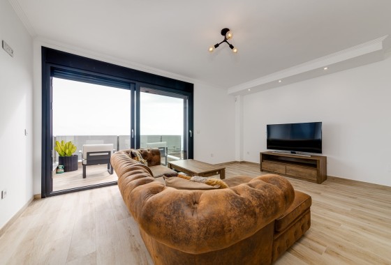 Resale - Freistehende Villa -
Torrevieja