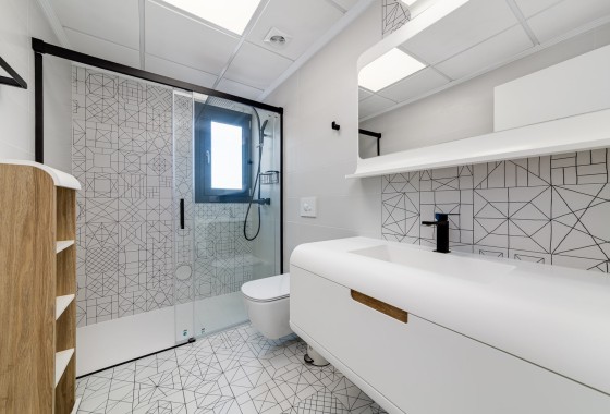 Resale - Freistehende Villa -
Torrevieja