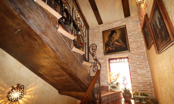 Venta - Chalet Independiente -
Daya Nueva